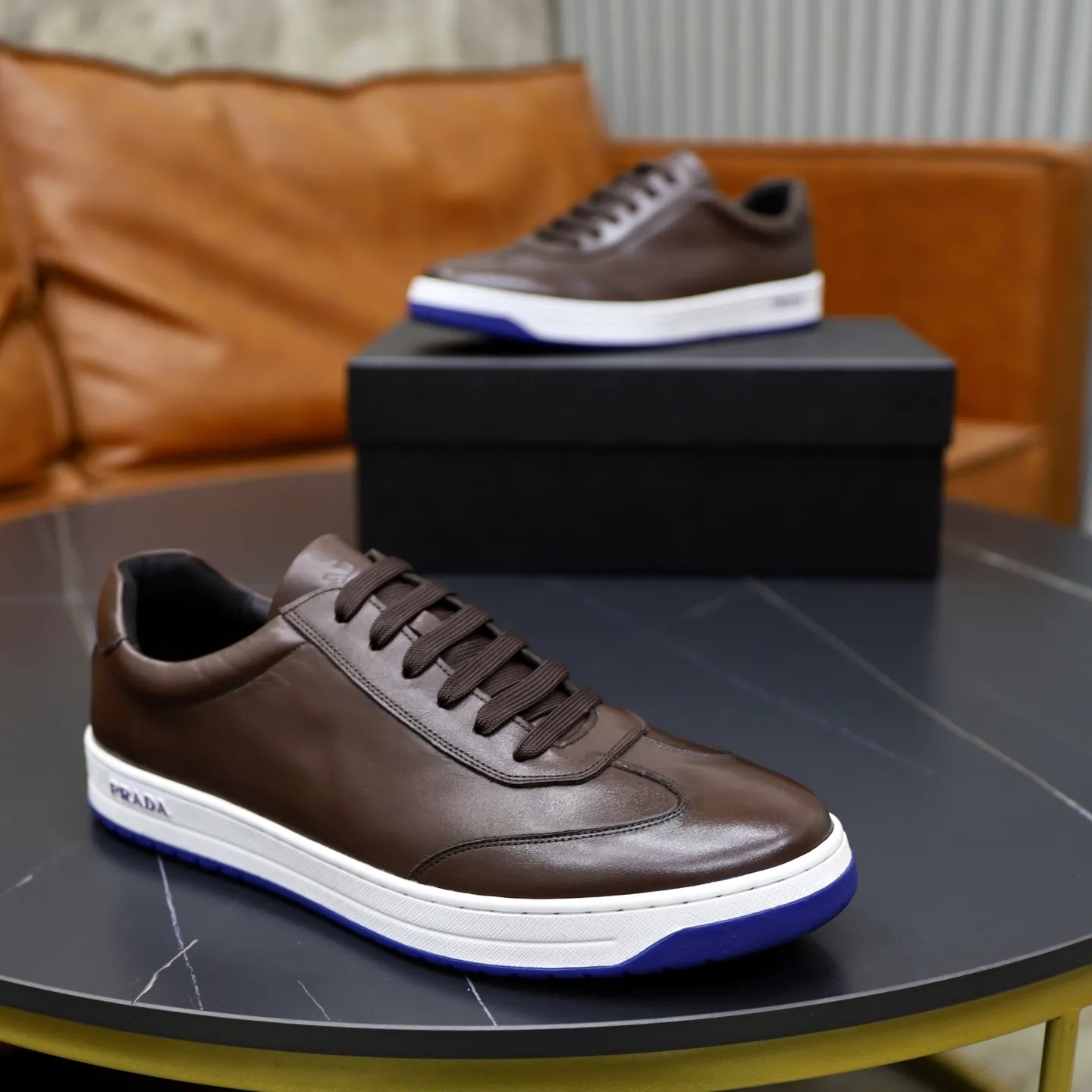 Factory price: 💰640 Prada classic men’s lace-up casual shoes | Imported cowhide upper | Upper stitching layered design, light and breathable | Soft and comfortable | Decorated with PRADA letters on the side | Distinctive sports style, showing the brand style | Lightweight concave and convex pattern rubber soles | Matched with cowhide foot pad lining | Excellent foot feel, fashionable and elegant | Size: 38-44 (45 customized)